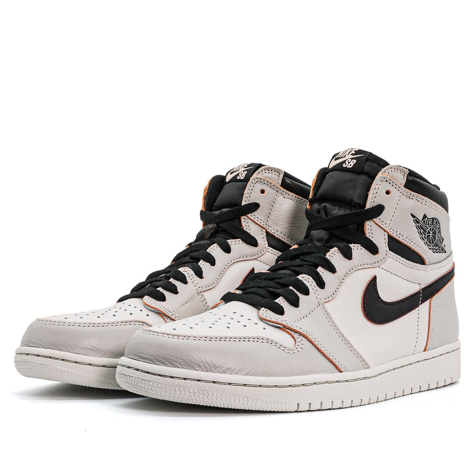 Nike Air Jordan 1 High OG Defiant SB - NYC To Paris CD6578-006 01