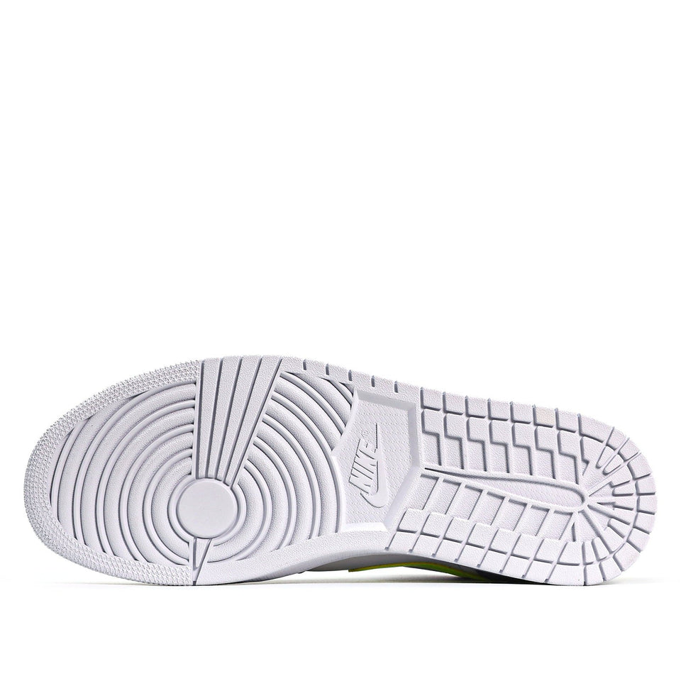 Nike Air Jordan 1 Mid Grey Volt 554724-072 01