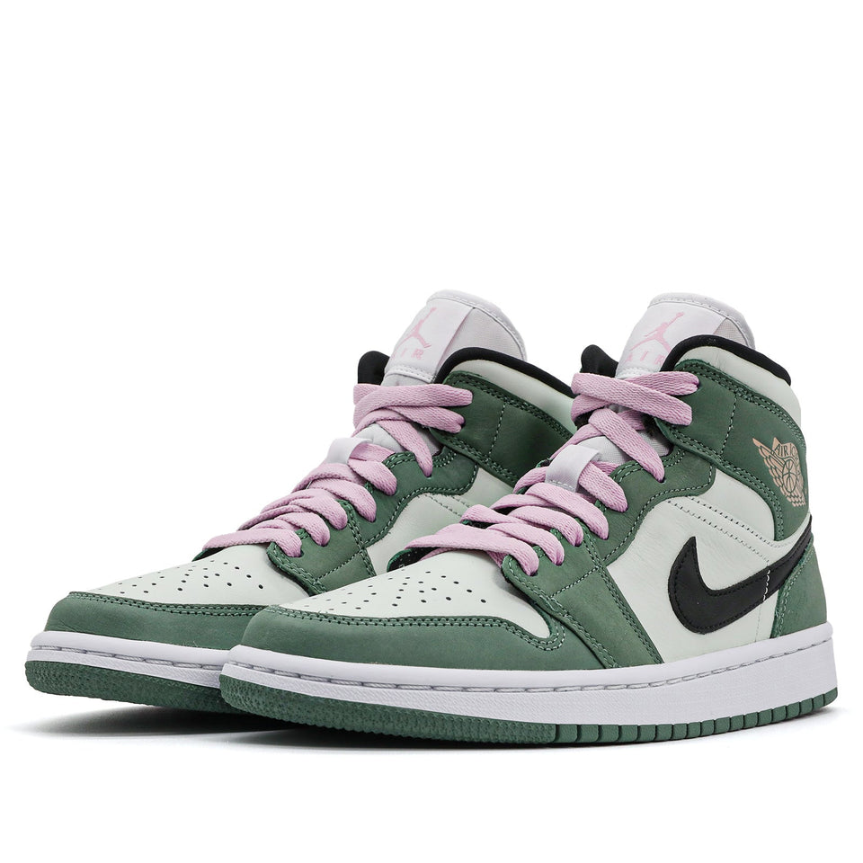Womens WMNS Air Jordan 1 Mid SE 'Dutch Green' Dutch Green (W) CZ0774-300 01