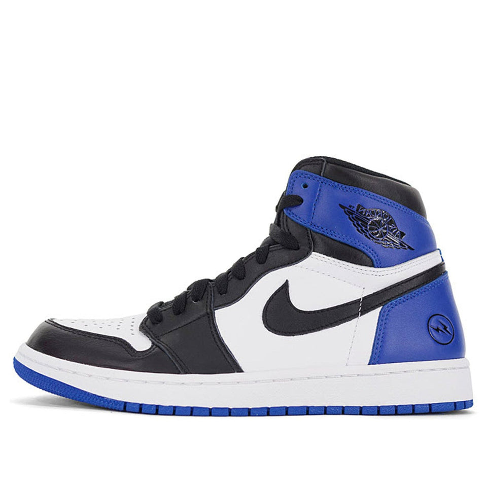 Air Jordan 1 Retro Fragment Friends and Family 716371-040F 01