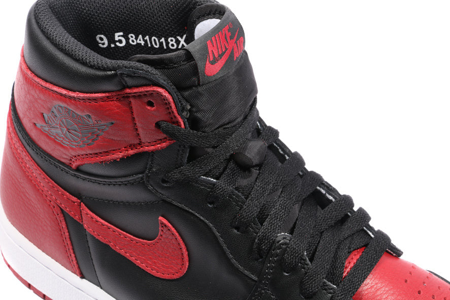 Nike Air Jordan 1 Retro High OG Banned 555088-001 01