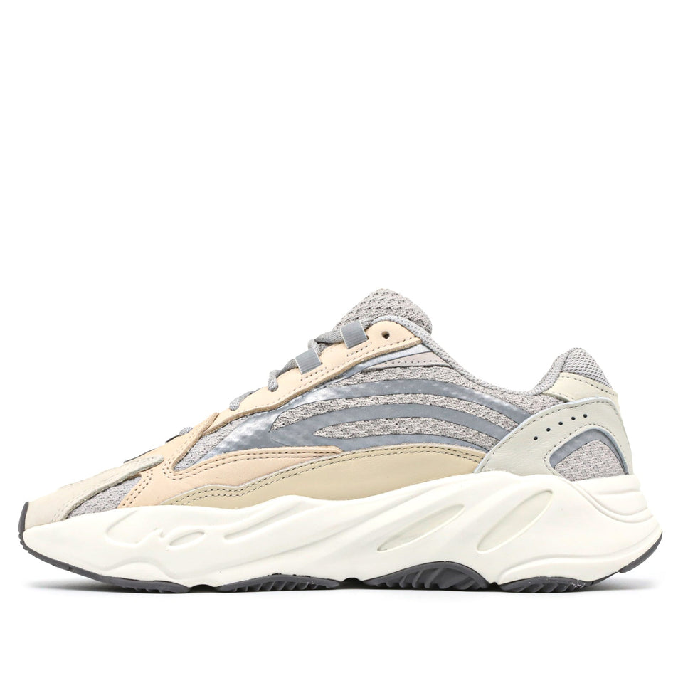 Adidas Yeezy Boost 700 V2 Cream GY7924 01