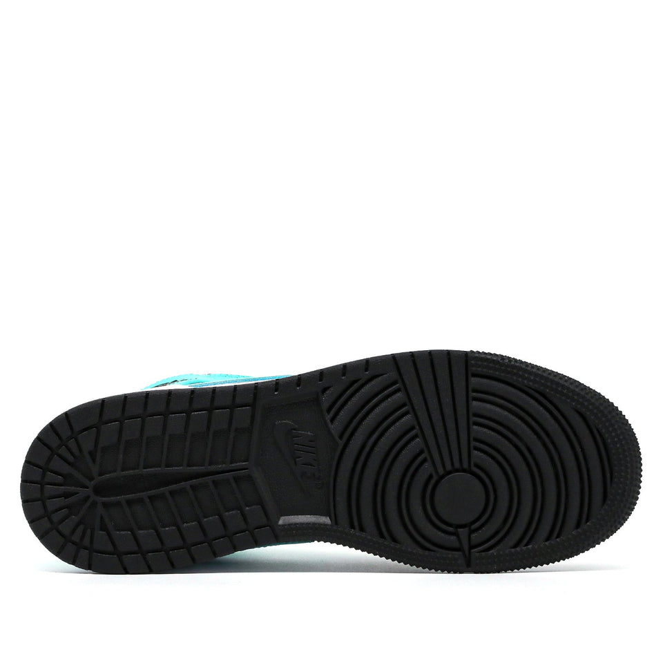 Nike Air Jordan 1 MId Igloo 554724-132 01