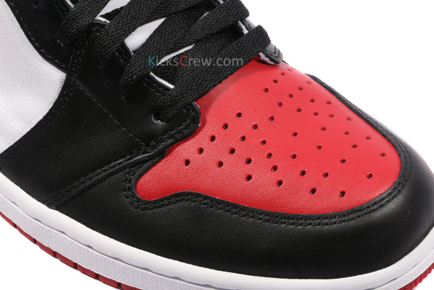 Nike Air Jordan 1 Retro High OG Top 3 555088-026 01