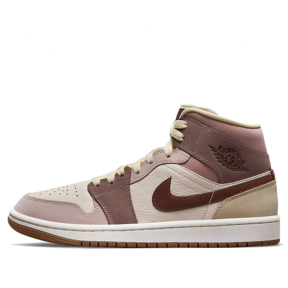 Nike Womens Air Jordan 1 Mid SE Dark Pony DO7440-821 01