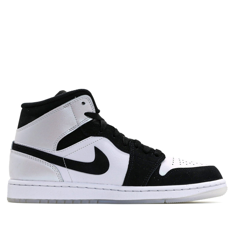 Air Jordan 1 Mid \Diamond Shorts\ Diamond Shorts DH6933-100 01