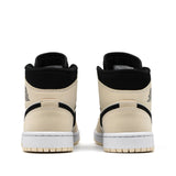 Womens WMNS Air Jordan 1 Mid Barely Orange BQ6472-800 01