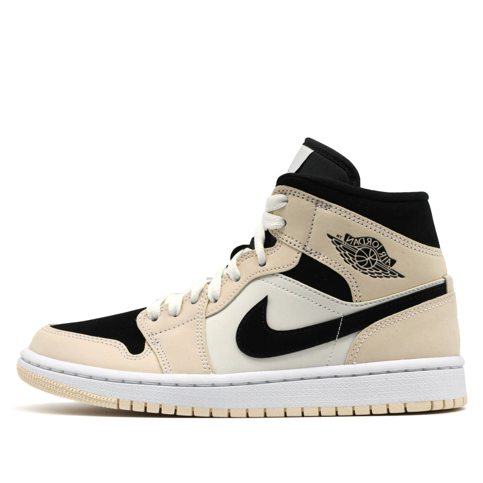 Womens WMNS Air Jordan 1 Mid Barely Orange BQ6472-800 01