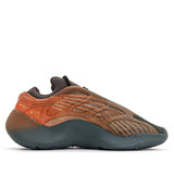 Adidas Yeezy 700 V3 Copper Fade GY4109 01