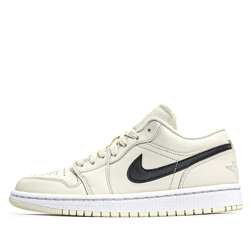 Air Jordan 1 Low Coconut Milk DC0774-121 01