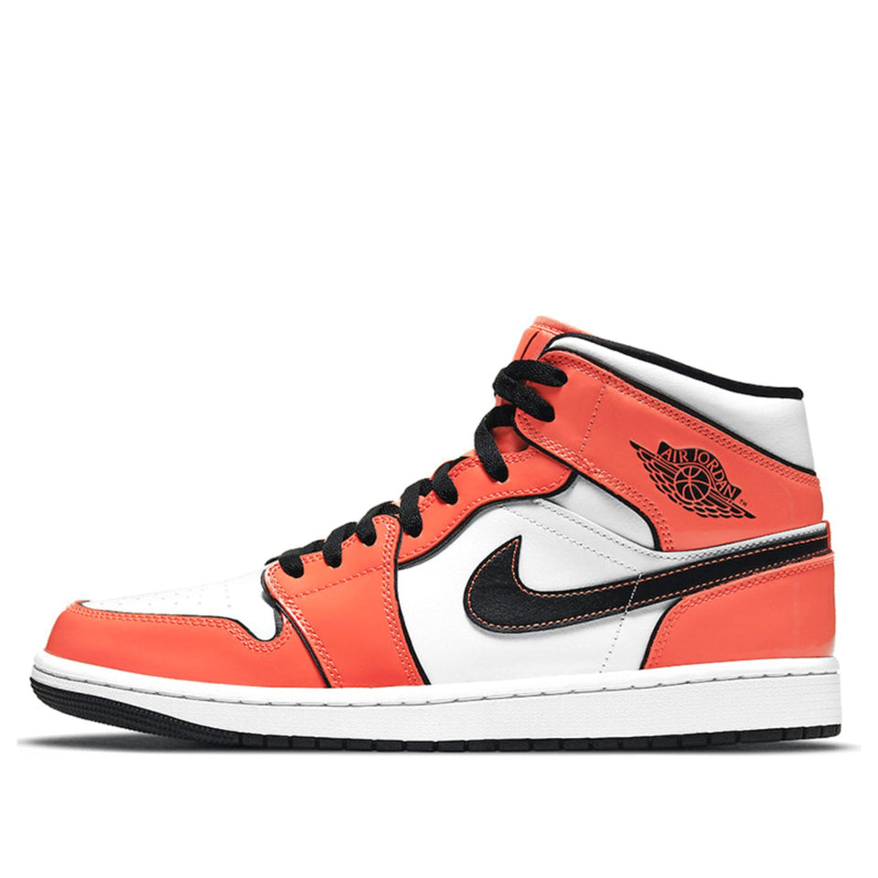 Nike Air Jordan 1 Mid SE Turf Orange DD6834-802 01