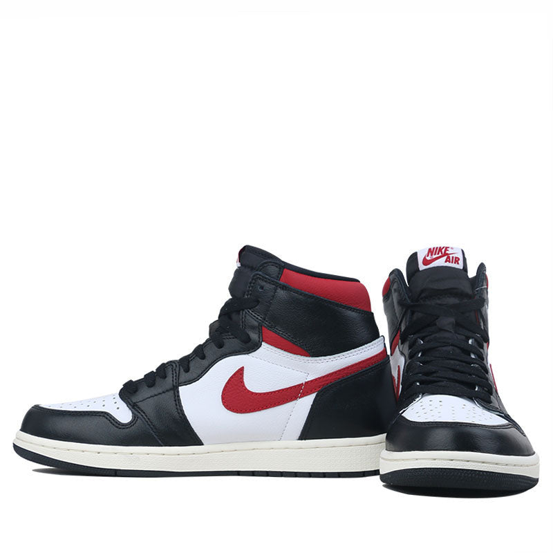 Nike Air Jordan 1 Retro High OG Black Gym Red 555088-061 01