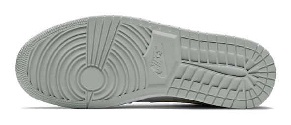 Nike Air Jordan 1 Mid SE 'Tan Grey' DA4666-001 01