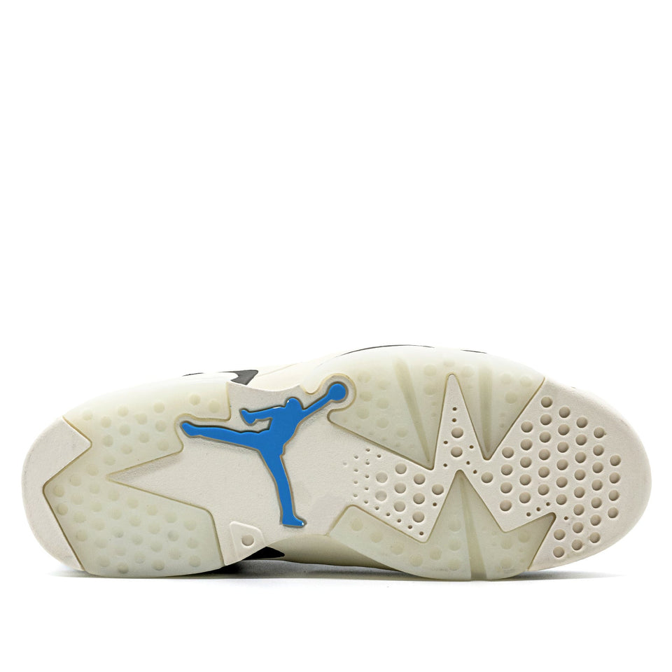 Womens WMNS Air Jordan 6 Retro Tech Chrome CK6635-001 01