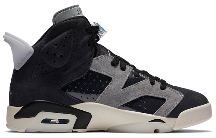 Womens WMNS Air Jordan 6 Retro Tech Chrome CK6635-001 01