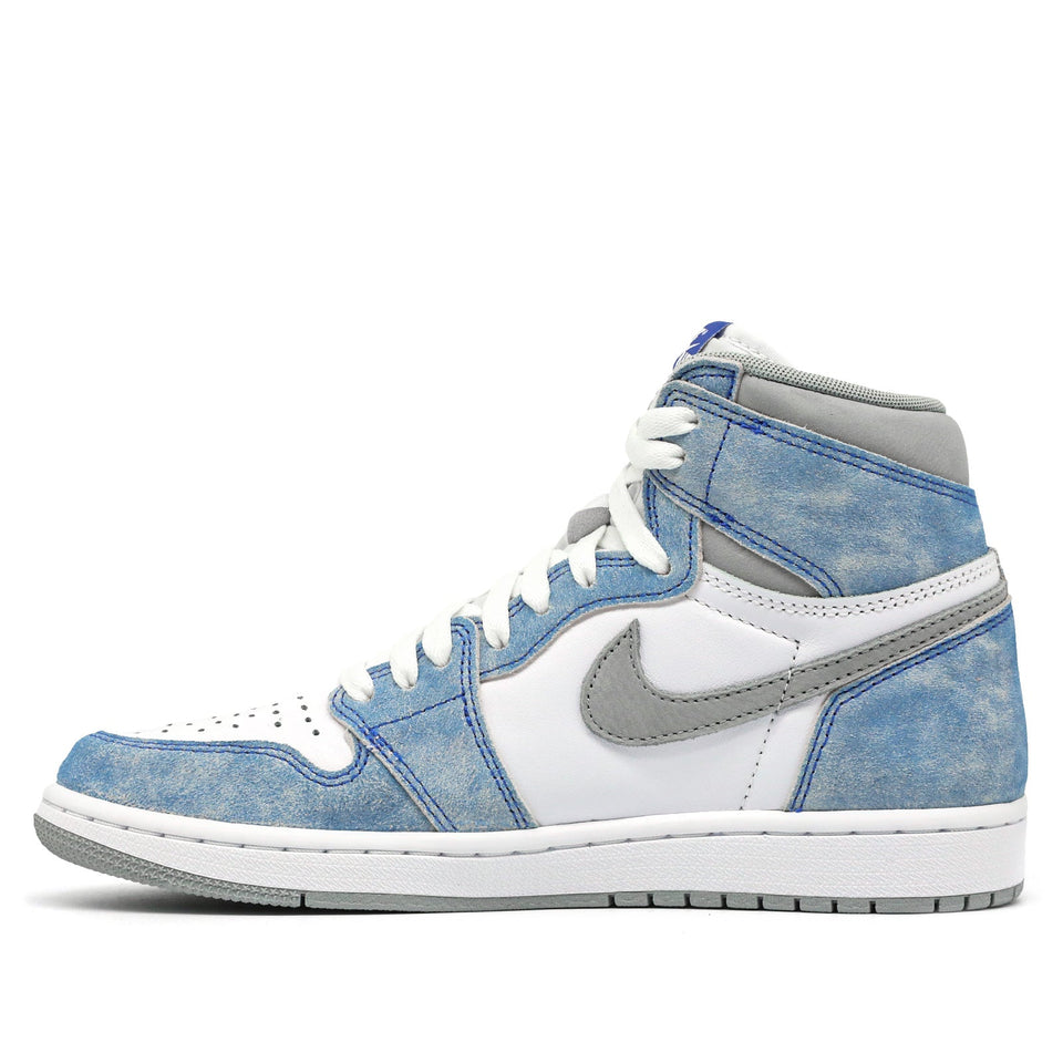Nike Air Jordan 1 Retro High OG Hyper Royal 555088-402 01