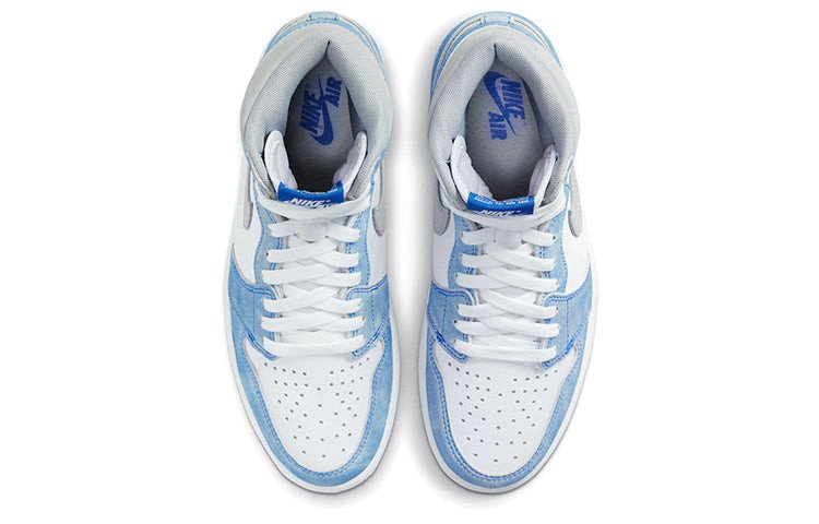 Nike Air Jordan 1 Retro High OG Hyper Royal 555088-402 01