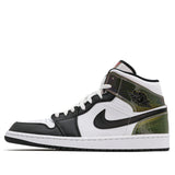 Nike Air Jordan 1 Mid Heat Reactive DM7802-100 01