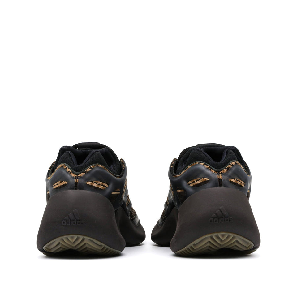 Adidas Yeezy 700 V3 Clay Brown GY0189 01
