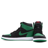 Nike Air Jordan 1 Retro High OG Pine Green 555088-030 01