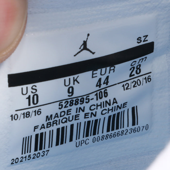 Nike Air Jordan 11 Retro Low UNC - University Blue 528895-106 01