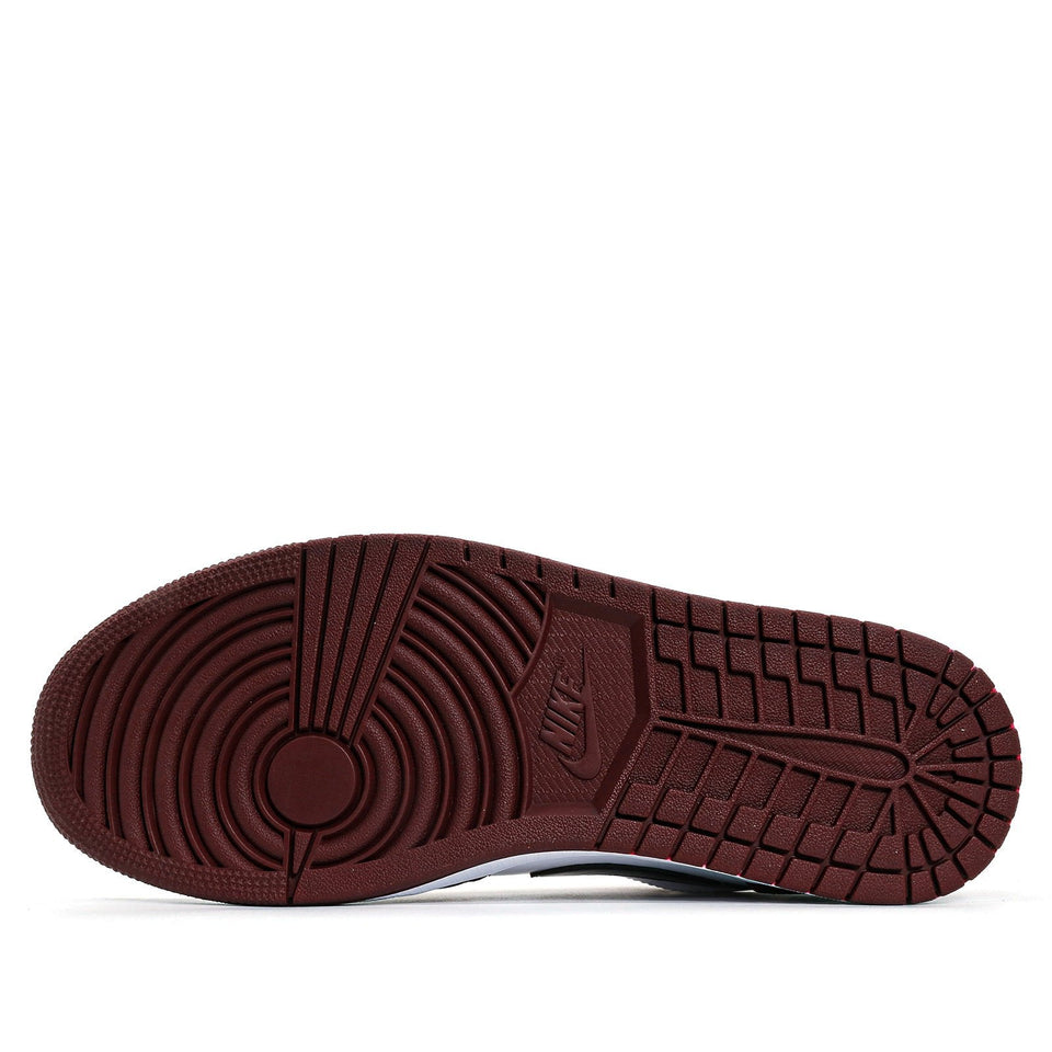 Nike Air Jordan 1 Low 'Noble Red' 553558-604 01