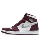 Nike Air Jordan 1 Retro High OG Bordeaux 555088-611 01