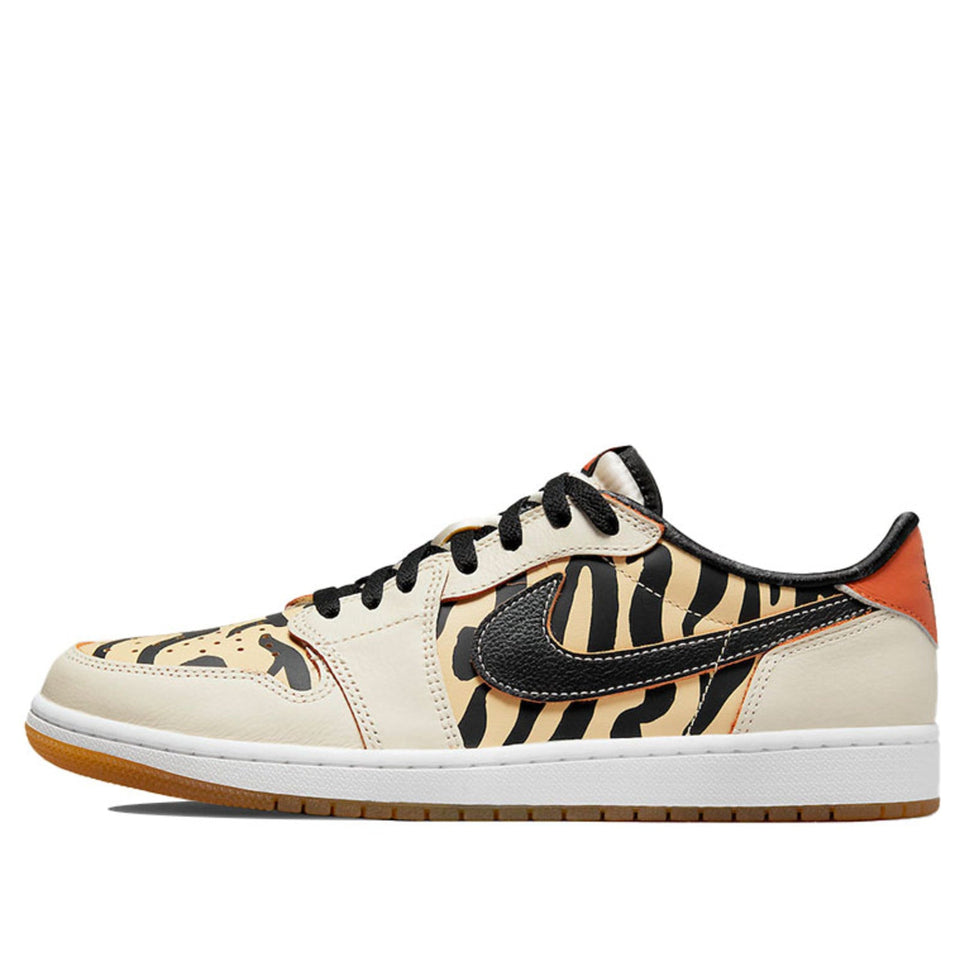 Nike Air Jordan 1 Retro Low OG DH6932-100 01