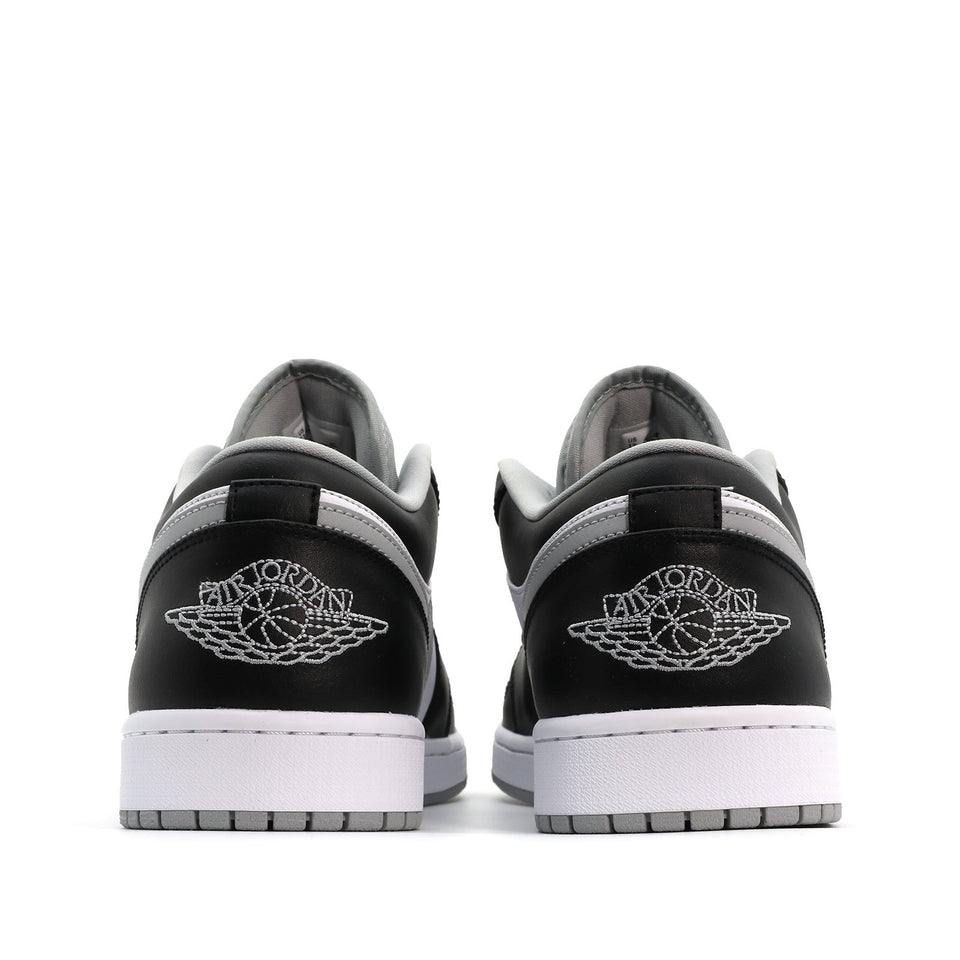 Nike Air Jordan 1 Low 'Smoke Grey' Black/Black/Light Smoke Grey/White 553558-039 01