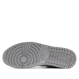 Nike Air Jordan 1 Low 'Smoke Grey' Black/Black/Light Smoke Grey/White 553558-039 01