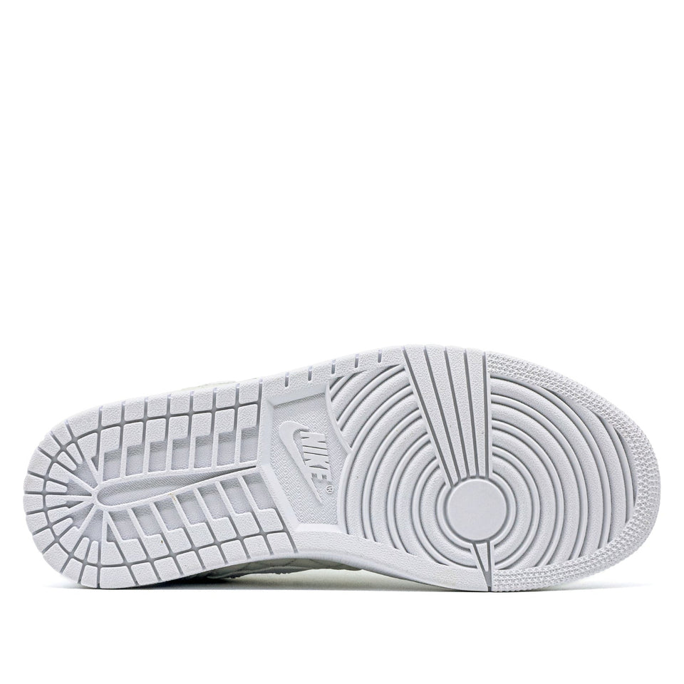 Womens WMNS Air Jordan 1 Mid SE Quilted White DB6078-100 01