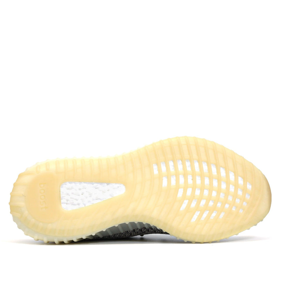 Adidas Yeezy Boost 350 V2 Ash Pearl GY7658 01