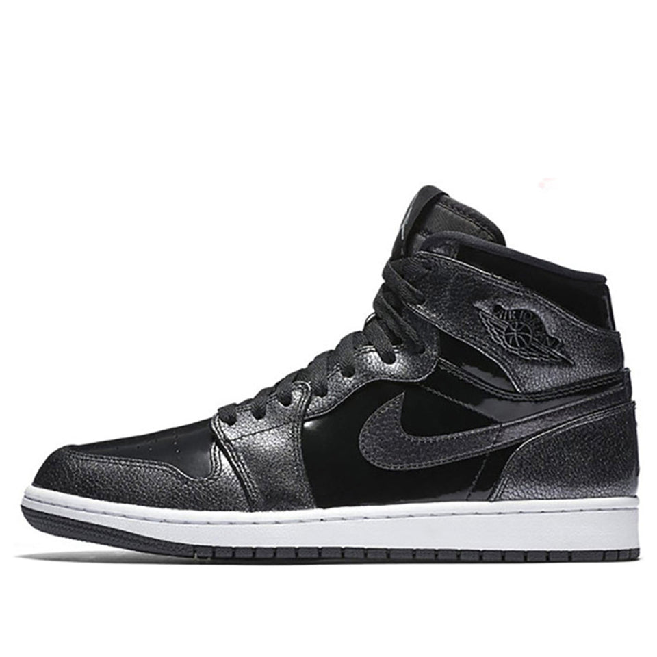 Nike Air Jordan 1 Retro High Space Jam Collection 332550-017 01