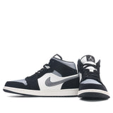 Nike Air Jordan 1 Mid SE Black Smoke Grey 852542-011 01