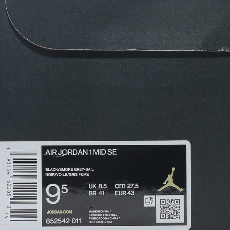 Nike Air Jordan 1 Mid SE Black Smoke Grey 852542-011 01