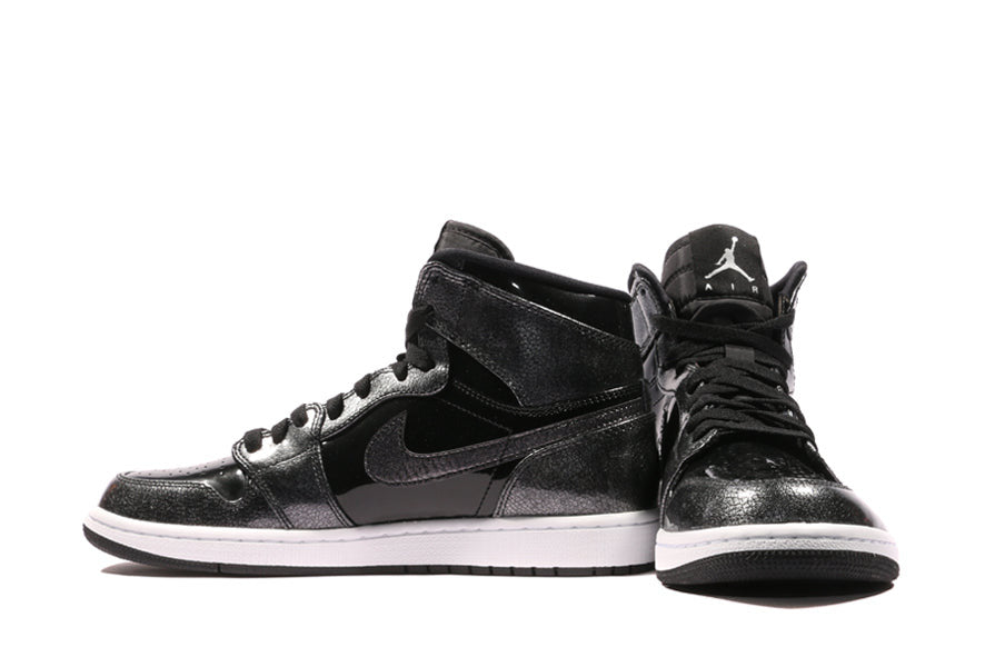 Nike Air Jordan 1 Retro High Space Jam Collection 332550-017 01