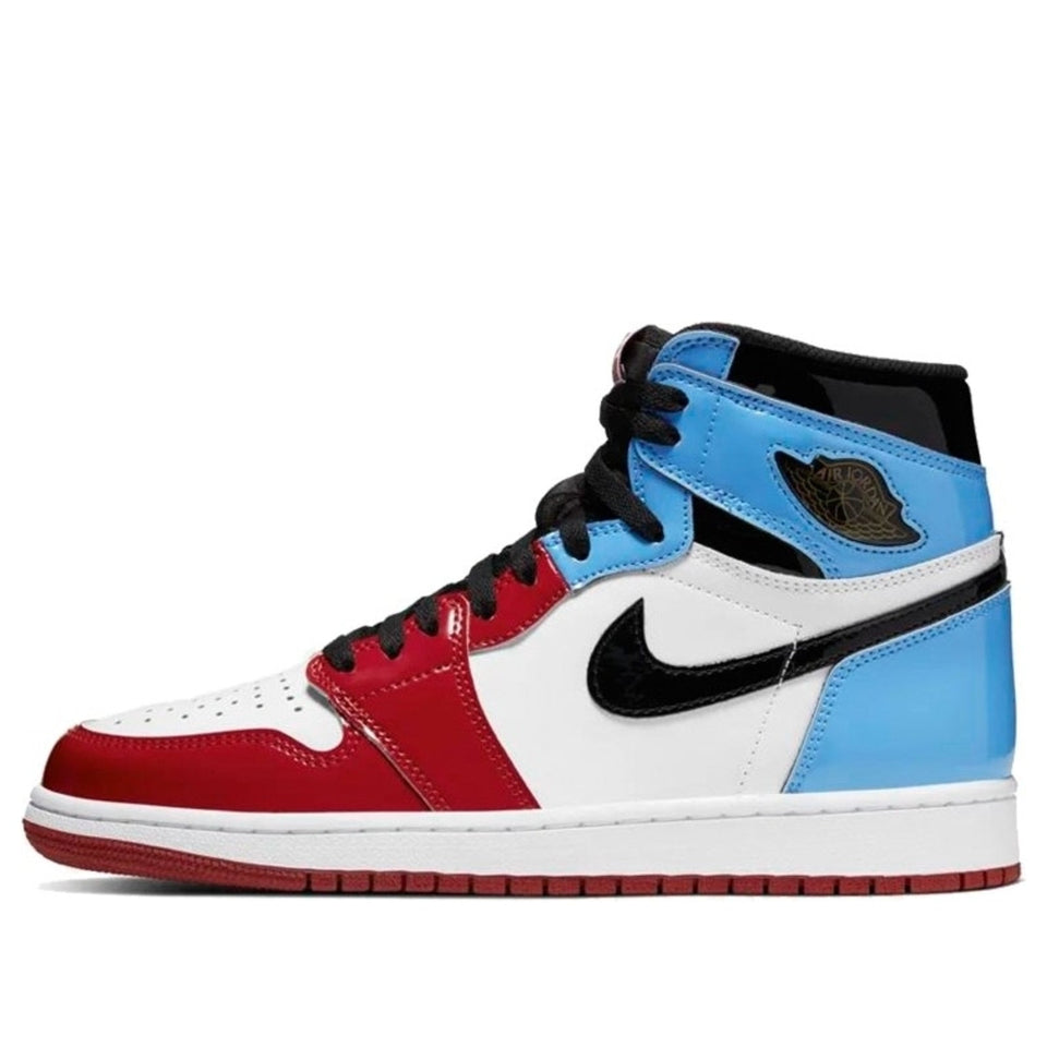 Nike Air Jordan 1 Retro High OG Fearless UNC Chicago CK5666-100 01