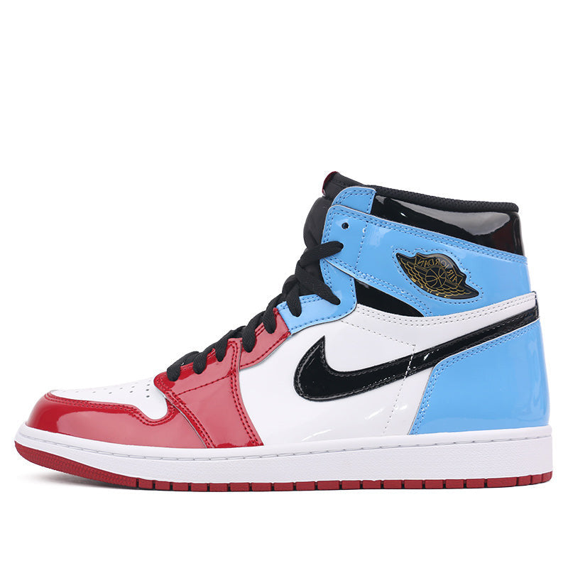 Nike Air Jordan 1 Retro High OG Fearless UNC Chicago CK5666-100 01