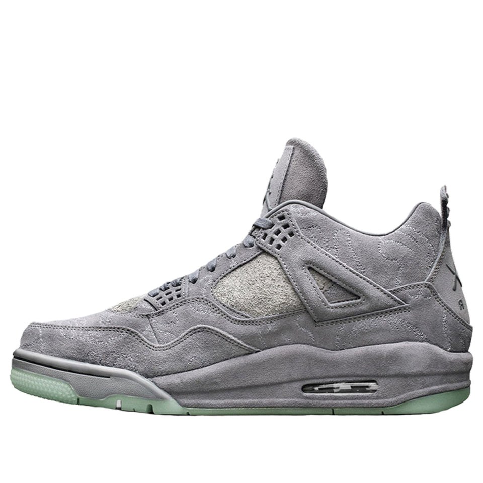 Nike Air Jordan 4 Retro KAWS 930155-003 01