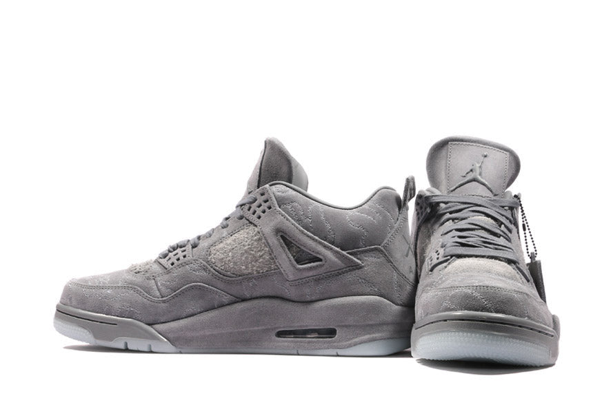 Nike Air Jordan 4 Retro KAWS 930155-003 01