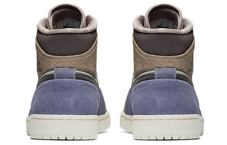 Nike Air Jordan 1 Mid SE Suede - Light Cyan 852542-203 01