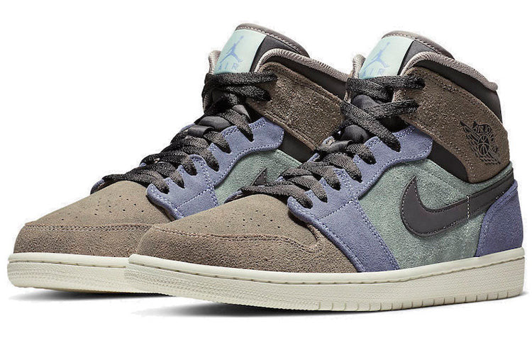 Nike Air Jordan 1 Mid SE Suede - Light Cyan 852542-203 01