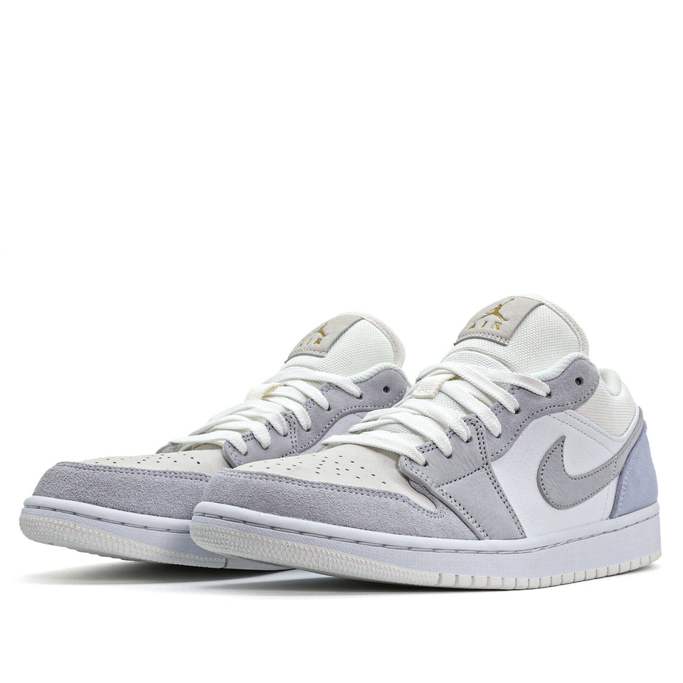 Nike Air Jordan 1 Low Paris CV3043-100 01